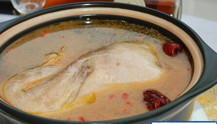 冬季食補養生:五款滋補湯水