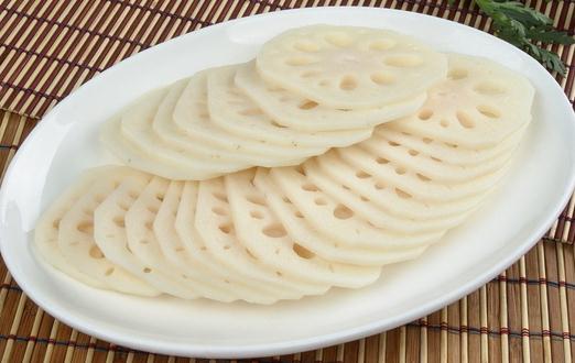 秋季食藕正當時：鮮藕的多元營養與食用建議