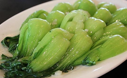 牛奶補鈣效果不如青菜？綠葉菜才是補鈣高手