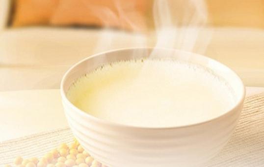 冬季飲用豆漿配枸杞:滋補養顏的天然良方