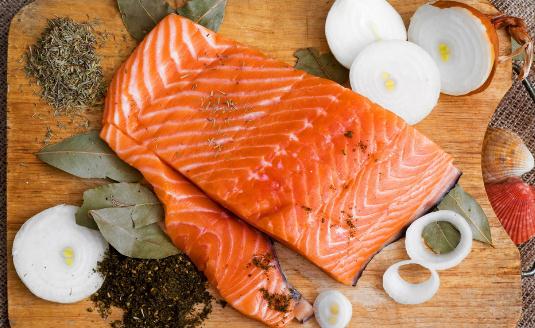 DHA 為何被稱為「腦黃金」？魚眼窩營養解析