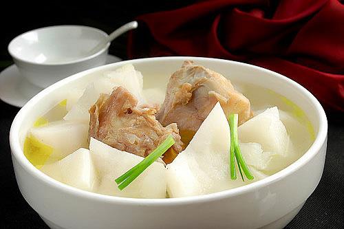 夏季養肺食補：11款潤肺食物推薦