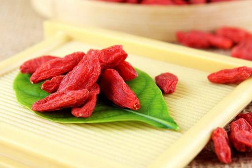枸杞子泡水喝补肾吗？枸杞子怎样吃最补肾