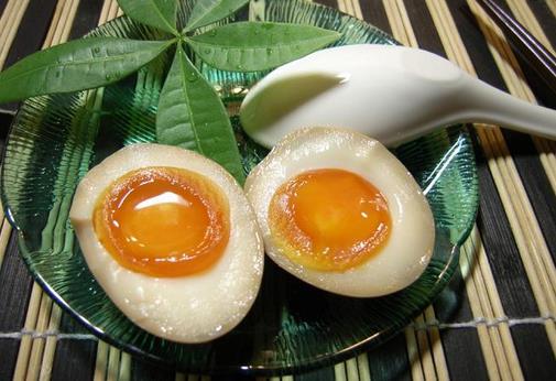 每天吃鸡蛋真的有益健康?科学解析鸡蛋的正确食用方式