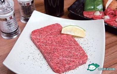 富豪專屬美食榜：7款天價食材與珍饈，一次看個夠