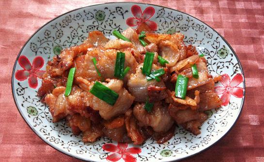 流言:炖爛的肥肉營養豐富?真相揭秘