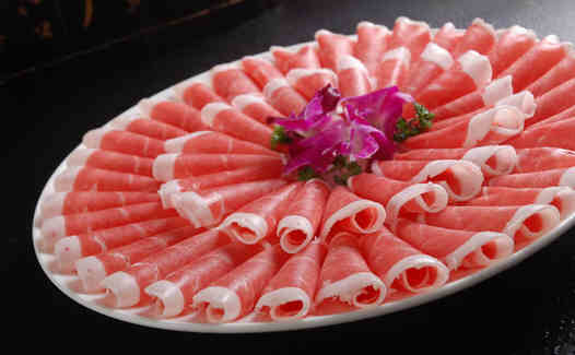 羊肉的搭配與禁忌：最佳食物組合與食用注意事項