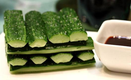 黃瓜不能和什麼一起吃?食物搭配禁忌與注意事項