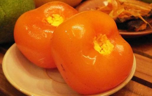 吃柿子的禁忌:心肌梗塞患者不宜食用