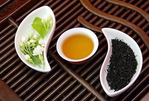 為什麼飯後喝茶不好?與茶相克的食物及飲茶禁忌