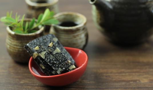 阿膠的功效與食用禁忌：哪些人不宜食用？