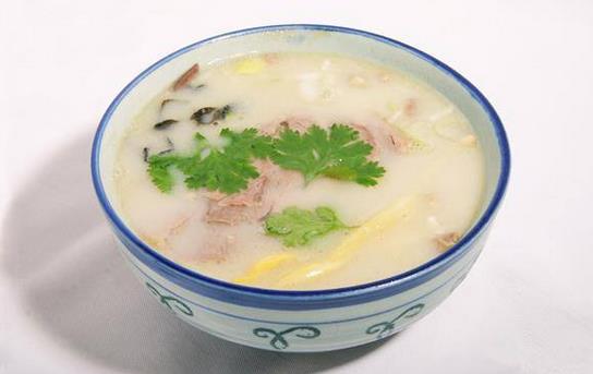 夏季健康吃羊肉指南:温补不“上火”的吃法
