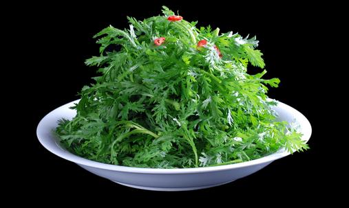 增食欲又爽口的食谱:坚果蒜泥拌茼蒿