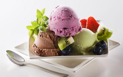 教你DIY抹茶冰淇淋:详细材料与步骤