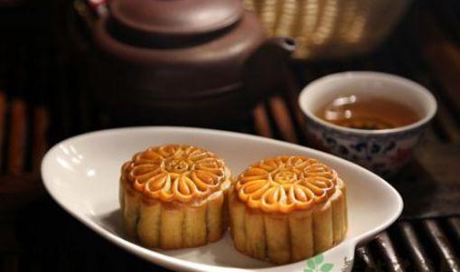 無烤箱也能做月餅：蛋黃蓮蓉、冰皮鳳梨、豆沙酥皮多款配方