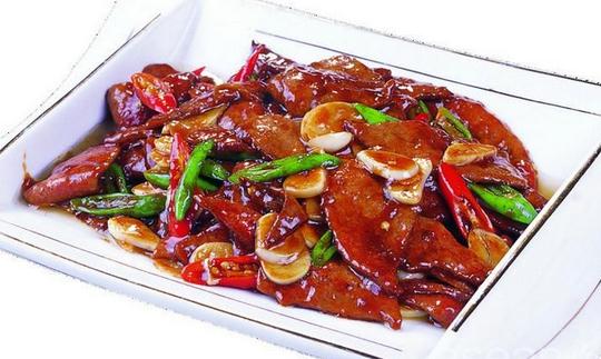 豬肝的兩種美味炒法:魚香熘肝尖與老北京炒肝兒