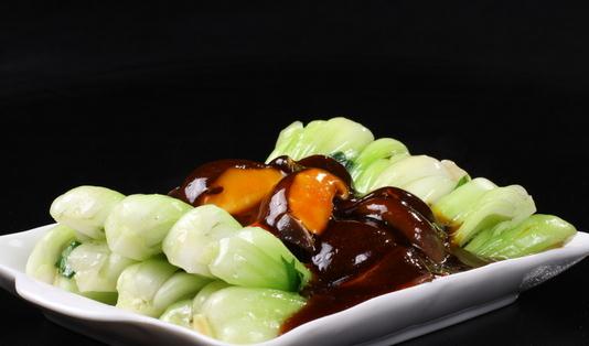 巧厨娘必學的菜譜:香菇扒菜心
