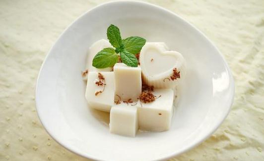 杏仁豆腐的做法與特色介紹