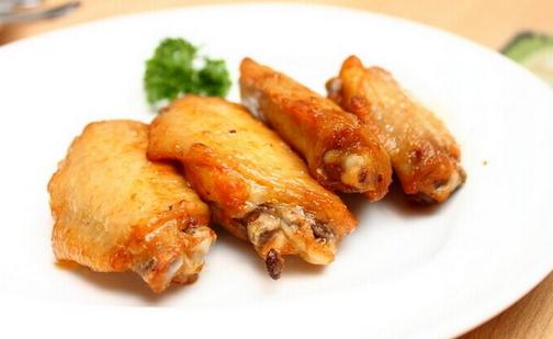 怎麼用微波爐烤雞翅?