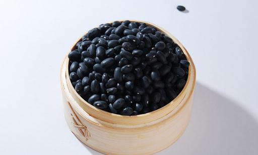 黑豆怎么做好吃?营养功效与食谱全解析