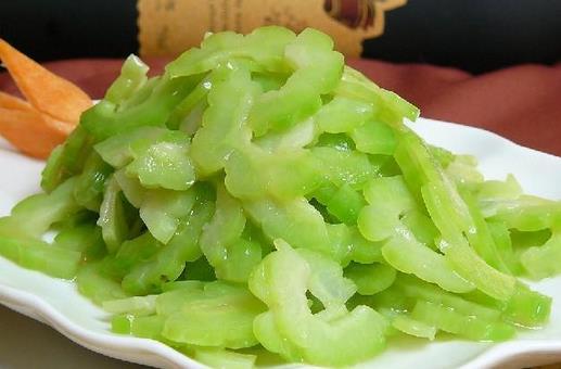 冬季苦瓜美味技巧:如何做好吃又不苦
