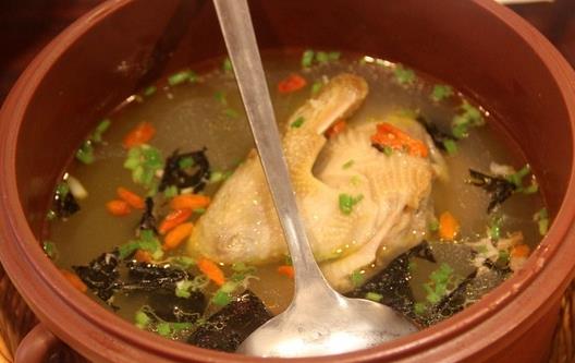 營養美味老母雞湯的5大技巧與禁忌