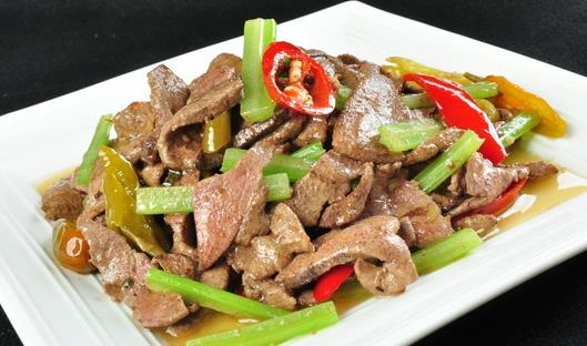 豬肝營養價值與去腥技巧：怎樣炒出美味又安全的豬肝
