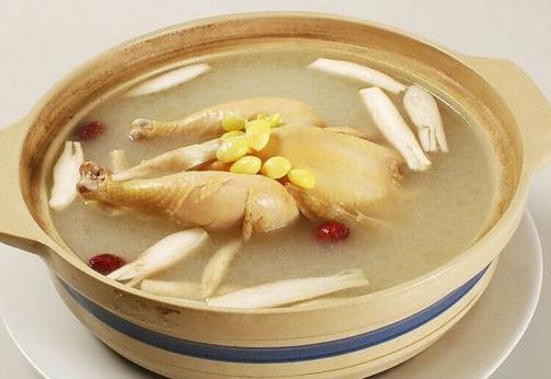 怎樣燉出好喝的雞湯?6個美味與營養兼顧的關鍵