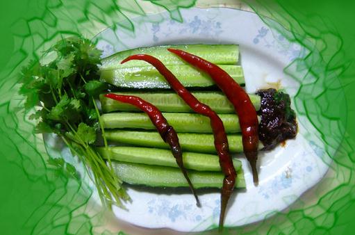 黄花菜瘦肉怎么做？黄花菜瘦肉的功效与做法