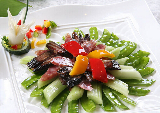 豆類炒菜不變色:根莖、葉菜、洋蔥的保色技巧