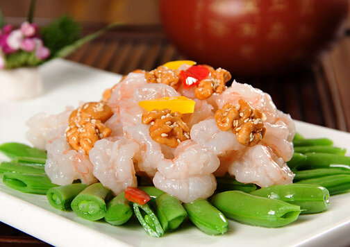 應該視料用刀：刀工對菜肴營養價值的影響