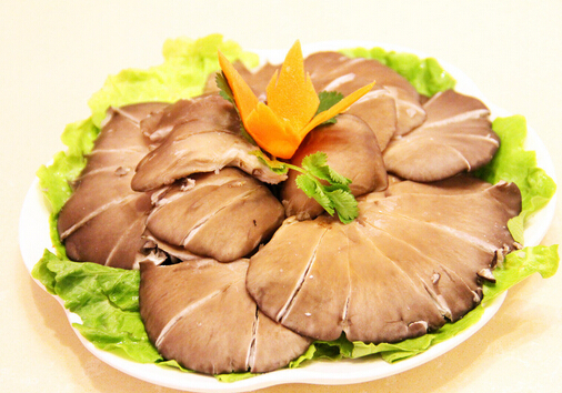 平菇炒肉片怎麼做好吃?平菇的功效與家常做法