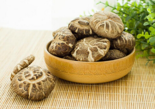 花菇的多种做法与营养价值