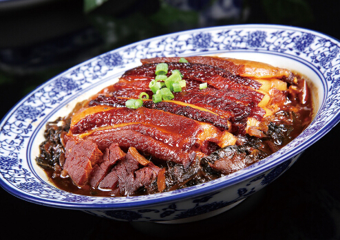 梅菜扣肉怎麼做好吃？經典做法與技巧全解析
