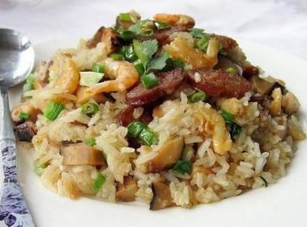 香菇糯米饭怎么做才好吃?香菇糯米饭的家常做法