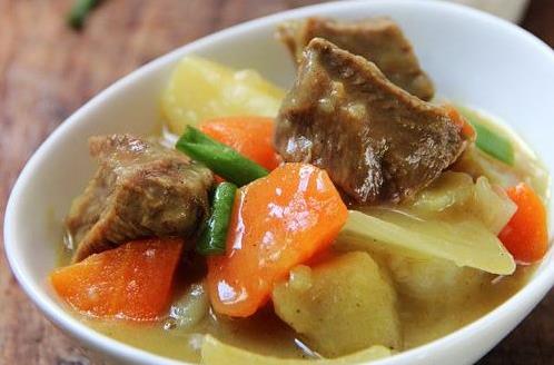 咖喱牛肉怎麼做?傳統做法與成功秘訣分享