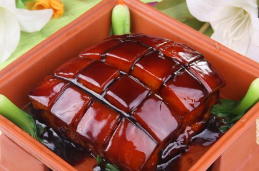 微波爐做紅燒肉:濃香酥爛肥而不膩,省時省油操作簡單