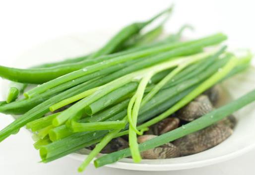 炒菜時如何巧用蔥提味?調味小技巧大分享