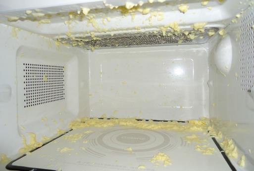 微波爐可以煮雞蛋嗎?解析微波爐煮雞蛋爆炸的危險