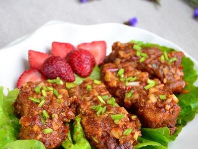 東坡排骨怎麼做好吃?東坡搾菜排骨的家常做法