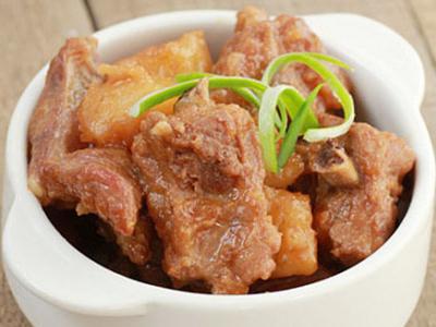 土豆炖排骨怎么做才好吃？详细做法分享