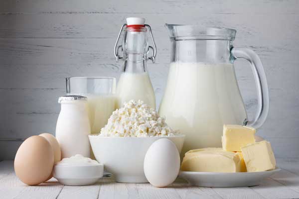易咳嗽者別喝奶制品：慢性支氣管炎飲食注意事項