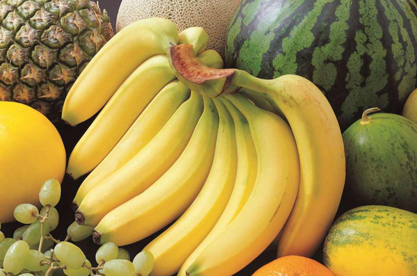 用眼過度就吃根香蕉:護眼食物的秘密