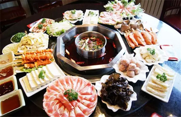 火锅减肥法:5个食材雷区避开热量陷阱