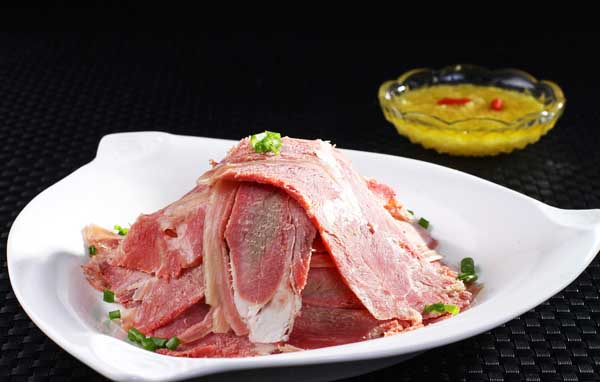 吃羊肉四大禁忌：勿與南瓜、西瓜、醋同食，記得別喝茶