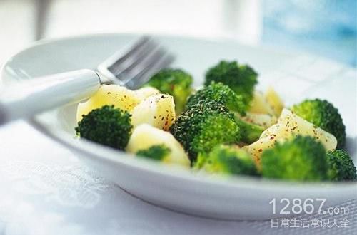 這樣吃會加重便秘!四大錯誤飲食習慣需避免