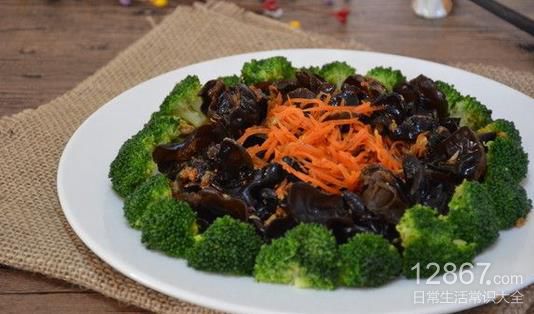 西蘭花與木耳:健康飲食的絕佳搭配