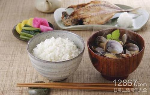 剩饭菜应该怎么处理