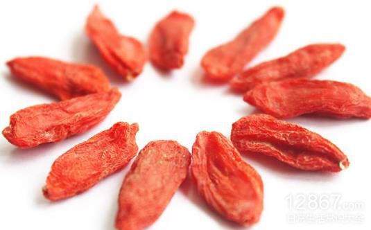 枸杞雖好勿過量：適用人群、食用禁忌與注意事項