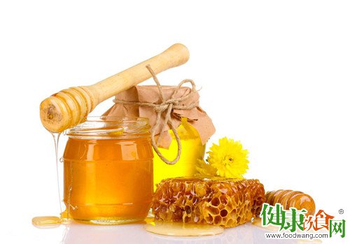 冬季滋阴润肺选瓶好蜂蜜｜营养师详解功效、选购与吃法